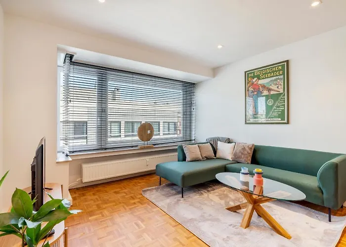 Fantastically Located Modern With Garage Available Ostend