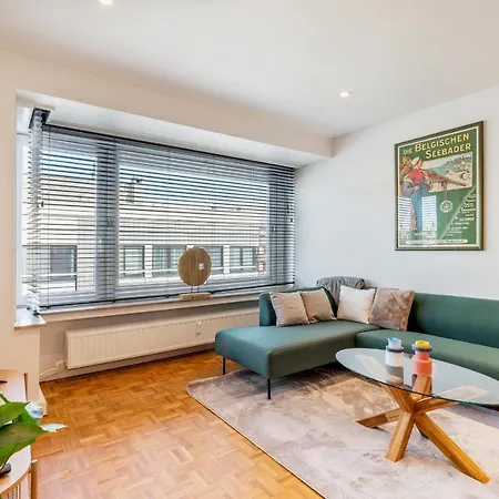 Fantastically Located Modern With Garage Available Ostende